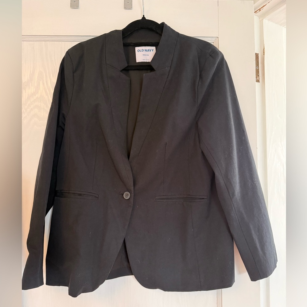 Old Navy Women's Black Blazer